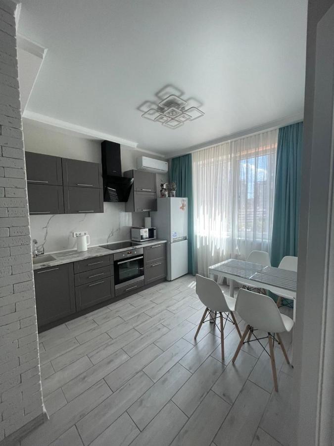 Nika Apartment โอเดสซา ภายนอก รูปภาพ